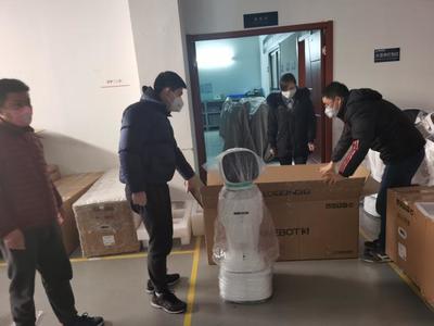 A股战疫一线丨高科技战疫,科沃斯向多家医院捐赠机器人